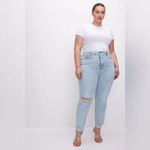 Good American Good Classic Blue 539 Jeans